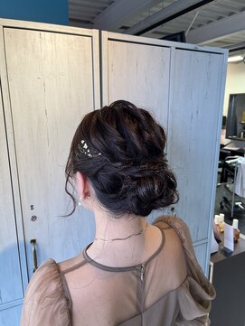 ジェリカ(Jlica) ふわふわシニヨン