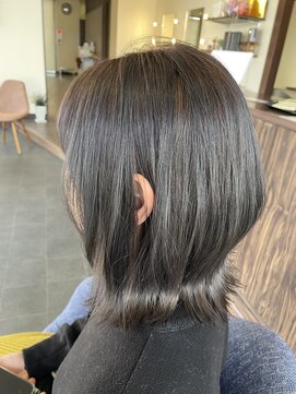 アフェクテュー 志度店(affectueux) 20代30代40代  ミディアムボブ
