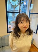ミディアムパーマスタイル