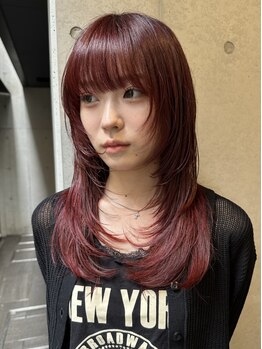 レオニード 表参道(LEONID)の写真/綺麗なシルエットを叶える！伸ばしかけの髪も、絶妙なカット技術で扱いやすいスタイルに♪
