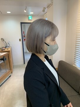 大須賀美容室 けやき通り店 シルバーグレージュ