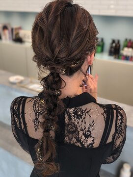 ドープリット(Dope LIT) 編みおろし/ロング/お呼ばれヘア