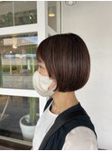 丸みのあるミニボブ