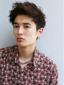 アフロート ディル(AFLOAT D'L) ◆AFLOAT◆サイドパートショートワイルドアップバング　テクノ