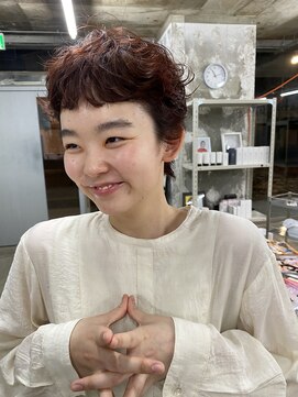 イン(in.) オレンジパーマショート