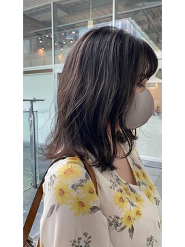 マイティ バイ エイチ(mighty by H) 【mighty】透明感×グレージュカラー×ボブウルフ