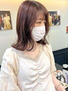 ヒート バイ アンカットラウンジ 渋谷(HEAT by UNCUT&LOUNGE) ピンクブラウン/くびれヘア/ケアブリーチ/ピンクベージュ