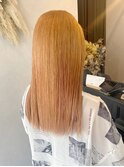 オレンジベージュ