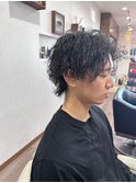 メンズパーマ 20代30代波まきパーマミディアムスタイル