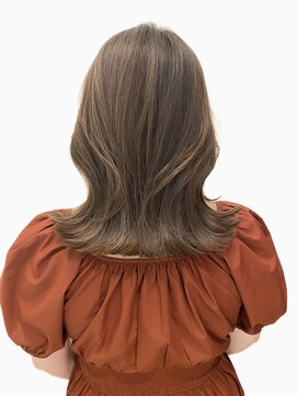 ネイロ 日本橋(NeiRo) 小顔レイヤーカット/ミディアムレイヤー/レイヤーロング