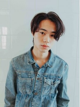 キューブ(HAIR MAKE Cube) ナチュラルセンターパート