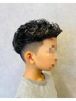 スター(STAR)&nbsp;20代30代40代/刈り上げ極道パーマ/宮城リョータ風/メンズ