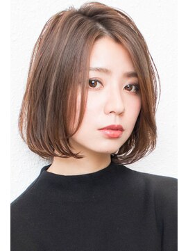 モニカ 西宮北口(Monica) 前下がりボブ・  内巻きワンカール・  ボブショート・暗髪