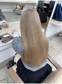 ホワイトベージュ/ブリーチ2回/ハイトーンロング/名古屋