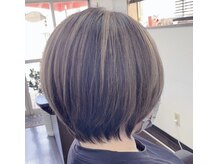 フラワー(flower)の雰囲気（幅広い年齢層のお客様に来ていただきやすい。）