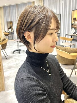 ビュートヨナカ(VIEW TOYONAKA) 【30代40代50代】ショートボブ/オリーブグレージュ/阪急豊中