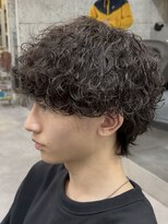 フィフス 大分(fifth)&nbsp;大分波巻きスパイラルパーマメンズカットラウンドマッシュつよめ