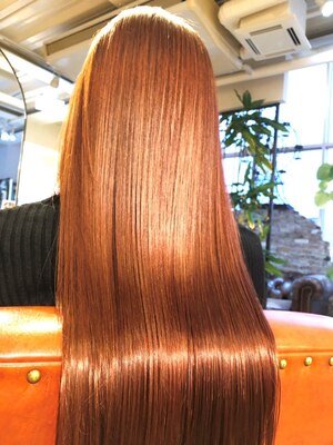 【髪質改善プレミアストレート】美髪特化サロンだから出来る美髪形成ストレート。他店では叶わないツヤ髪に