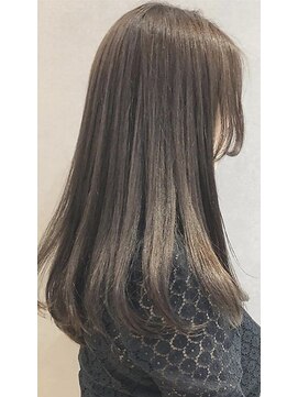 アミル(AMIL) ロングスタイル