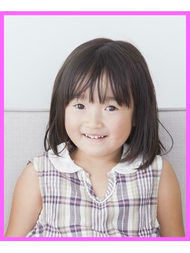 女の子 前髪ぱっつん ショートボブ キッズカット L ヘアー リラックス 風香 Hair Relax のヘアカタログ ホットペッパービューティー