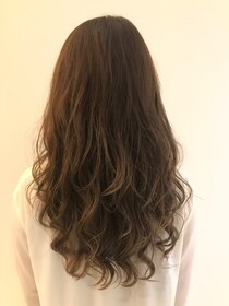 ループ ヘアーサロンアンドコミュニティー(LOOP) ☆グラデーションアッシュカラー☆ゆるふわロング