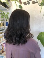 ビーカルム(美calm)&nbsp;楽ちんカット＆ほんのりピンクカラー♪