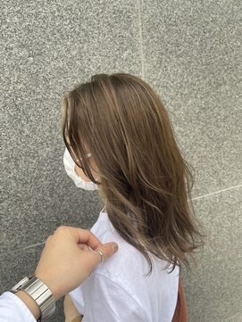 フレイズ銀座(Fraise Ginza) 畠山【Fraise】抜け感オリーブグレージュ