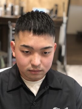 ルドローブラントオオサカ(LUDLOW BLUNT Osaka) スキンクロップ