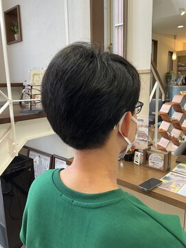 コアフィールフィス(COIFFURE fils) 新規お得クーポンあり【見附　今町】ベリーショートヘア