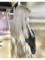 ペレ 栄店(PELE)&nbsp;【kaho】ホワイトシルバー