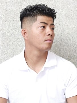 にもう メンズ髪質改善ができる理容室/スキンフェードo