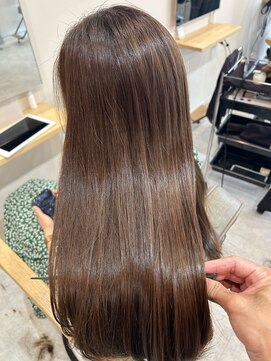 アフィー(A.F.Y.) 人ガーリー/チョコレート/モード/プリカール/ときわ台