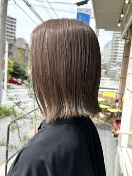 ヘアーデザイン ジュモク(Hair Design Jumoku) くすみベージュ