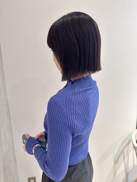 ヨーク(YOKE) YOKE 切りっぱなしボブぱつっとラベンダーボルドーブリーチなし