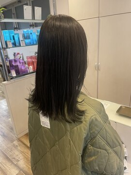 スイート(Suite) ツヤ髪ディープシルバーカラー