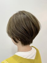 ルーブル(Louvre) オリーブベージュ×ショートレイヤー