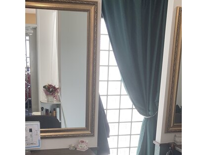 ニュー ミー ヘアー エー(New Me hair A)の写真
