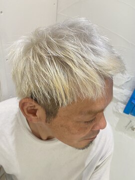 ウーロス(uros.) 手作りグレイヘア