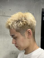 フイ 新宿3丁目(Hui)&nbsp;フェザーパーマ/グレーブルーカラー/刈り上げショートパンク