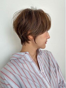 顔型別ヘアスタイル特集/チェリーブラウン/ショートカット