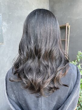 ナナ バイ ピケ(nana by pique) こてまき風パーマ