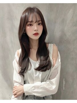 顔周りレイヤー韓国風ヘア【grow北千住】