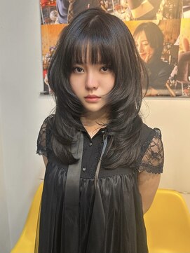 ジュール 池袋(Joule) 重めハッシュカットで小顔見え♪透明感グレージュカラー◎