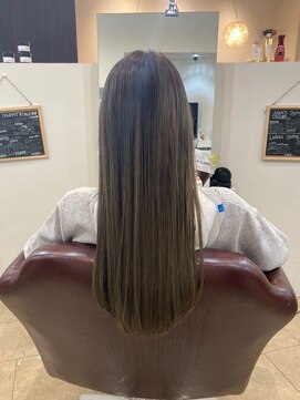 カルマ(KARMA) シールエクステついてる？ついてない？