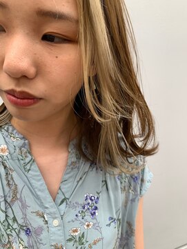 クイーン バイ ノイズ 西院(QUEEN by noism) インナーカラーボブ　イルミナカラー　マロンベージュ　アッシュ