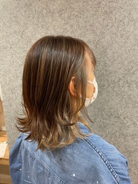 ブロッサム 東中野店 うる艶髪/くびれヘア/アッシュ/シクレットハイライト