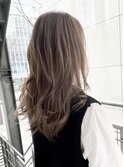 「脱白髪染め」透ける透明感カラー