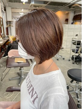 ルーファス 恵比寿 渋谷(Ruufus) 30代40代前下がりショートボブ【Ruufus恵比寿渋谷】