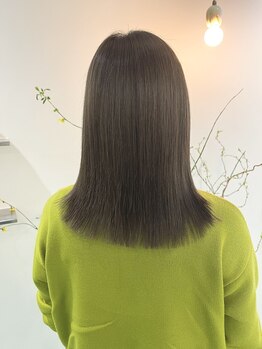 ヘルム(Helm)の写真/【名古屋駅徒歩1分◎】より柔らかな最上級の艶髪ストレートに。今までにないナチュラルな仕上がりが好評♪ 