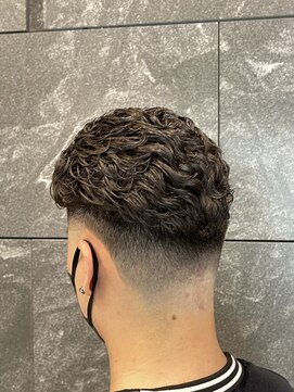 ヒロギンザバーバーショップ 丸の内店(HIRO GINZA BARBER SHOP) 73バック